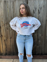 Load image into Gallery viewer, Vintage Planet Hollywood Crewneck - L
