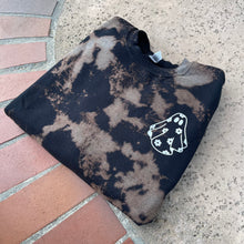 Load image into Gallery viewer, Daisy Ghost Crewneck - PRE ORDER
